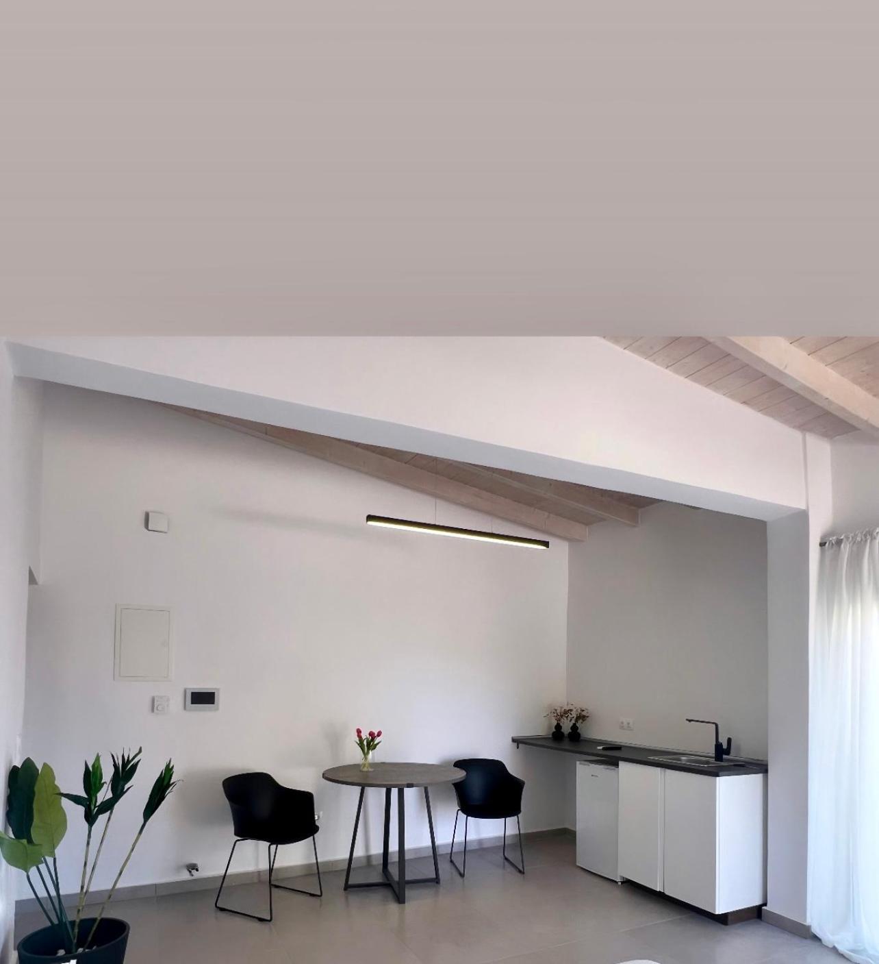 Abuelo Apartment II Луца Экстерьер фото